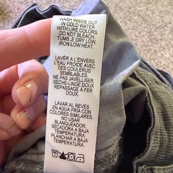 Frame Denim Le Crop High-Rise Mini Boot Crop Jeans. - Picture 9 of 10